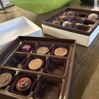 Chocolate Secrets - Chocolatiers & Shops Near Me - Dallas, Texas Chocolate Secrets - Chocolatiers & Shops Near Me - Dallas, Texas