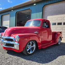 Krazy Kennyz Kustomz - 54 Chevy Pickup