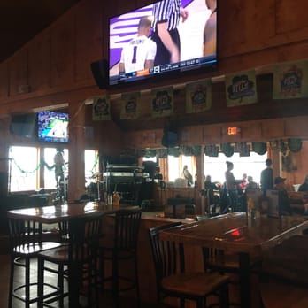Lake Inn - Live band you say? I do declare - Pizza Near Me - Lapeer, Michigan Lake Inn - Live band you say? I do declare - Pizza Near Me - Lapeer, Michigan