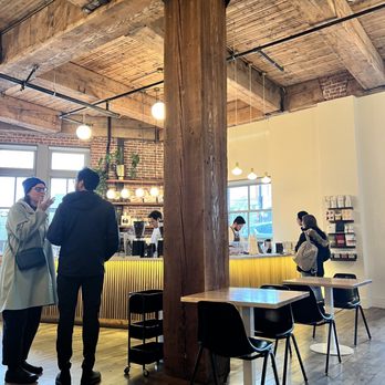 Electrica Coffee - Coffee & Tea Near Me - Portland, Oregon