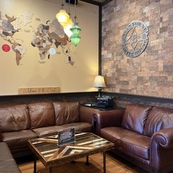 BeanTowne Coffee House & Cafe - Comfy atmosphere