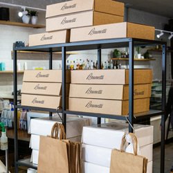 Cremé Cafe - Takeaway Cakes