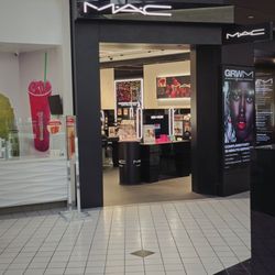 MAC Cosmetics