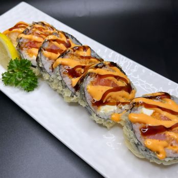 Pokenroll - Fried Spicy Salmon Tuna Roll 6pc - Poke Near Me - Calgary, Alberta Pokenroll - Fried Spicy Salmon Tuna Roll 6pc - Poke Near Me - Calgary, Alberta