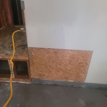 Lartek Restoration - Water Heater stand after mitigation from water damage. - Damage Restoration Near Me - Riverside, California Lartek Restoration - Water Heater stand after mitigation from water damage. - Damage Restoration Near Me - Riverside, California