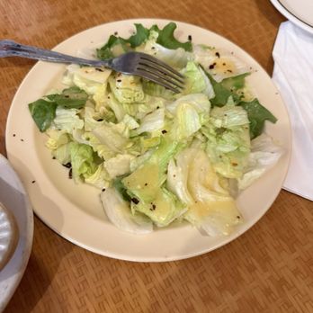 Roma's Italian Restaurant - Side salad - comes with a beef stake type tomato (missing in pic because I ate it before the pic was taken, oops) - Italian Near Me - Sanger, Texas Roma's Italian Restaurant - Side salad - comes with a beef stake type tomato (missing in pic because I ate it before the pic was taken, oops) - Italian Near Me - Sanger, Texas