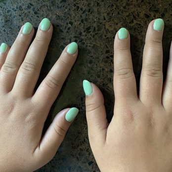 Aber Nail & Spa - Gel manicure - Nail Salons Near Me - New Milford, Connecticut
