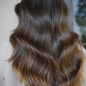 Salon Per Se - Caramel Balayage - Hair Salons Near Me - Houston, Texas