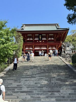 Tsurugaoka Hachimangu by null