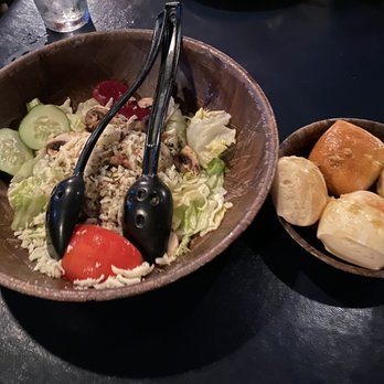 Altruda's - Salad & Garlic Rolls - Italian Near Me - Knoxville, Tennessee Altruda's - Salad & Garlic Rolls - Italian Near Me - Knoxville, Tennessee