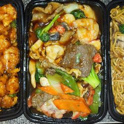 China Wok Chinese Restaurant - Orange chicken, Happy Family& Vegetable Lo Mein