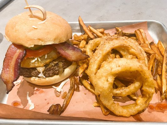 Graze Burgers by null