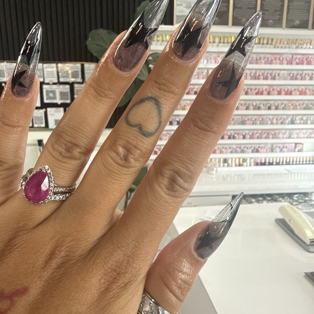 Star Nails - Cindy always delivers 10/10 - Nail Salons Near Me - Fountain Valley, California Star Nails - Cindy always delivers 10/10 - Nail Salons Near Me - Fountain Valley, California