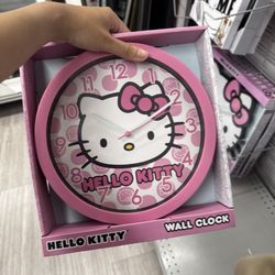 Burlington - Hello Kitty clock