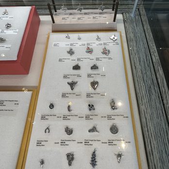 James Avery - Jewelry Near Me - Austin, Texas James Avery - Jewelry Near Me - Austin, Texas