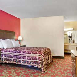 Days Inn by Wyndham Elizabeth City - 1 Double Bed Room