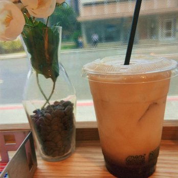 Common Ground - Coffee & Tea Near Me - Honolulu, Hawaii