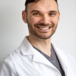 Rochelle Dental - Dr. Tom Viccaro