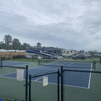 Sun Outdoors Orange Beach - pickleball courts - RV Parks Near Me - Orange Beach, Alabama Sun Outdoors Orange Beach - pickleball courts - RV Parks Near Me - Orange Beach, Alabama