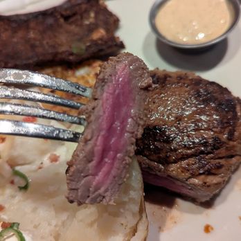 Outback Steakhouse - Sirloin steak medium rare - Steakhouses Near Me - Garden Grove, California