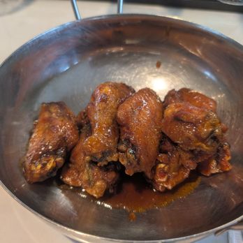 Sunnyside Pizzeria - The ATLSCOOP Hot Honey Lemon Pepper Wings (8) - Italian Near Me - Atlanta, Georgia Sunnyside Pizzeria - The ATLSCOOP Hot Honey Lemon Pepper Wings (8) - Italian Near Me - Atlanta, Georgia