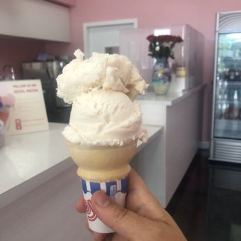 Fabulous Ice Cream & Cafe 2 - Cafes Near Me - Miami, Florida Fabulous Ice Cream & Cafe 2 - Cafes Near Me - Miami, Florida