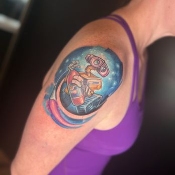 Long Live Tattoo Collective - Wall-E tattoo by Amy Zager - Tattoo Near Me - Denver, Colorado Long Live Tattoo Collective - Wall-E tattoo by Amy Zager - Tattoo Near Me - Denver, Colorado