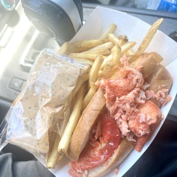Angie’s Lobster - #4 Warm Main Lobster Roll Meal w/drink $12.99+tx - Seafood Near Me - Las Vegas, Nevada Angie’s Lobster - #4 Warm Main Lobster Roll Meal w/drink $12.99+tx - Seafood Near Me - Las Vegas, Nevada