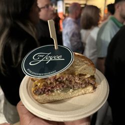 Elite Experience: SOBEWFF Heineken Burger Bash