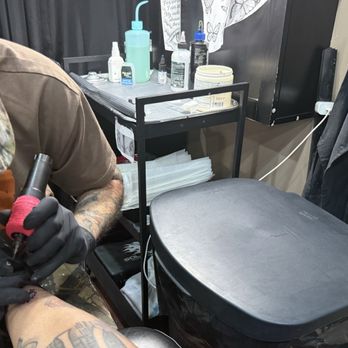 1. Ink Junky Tattoo Studio