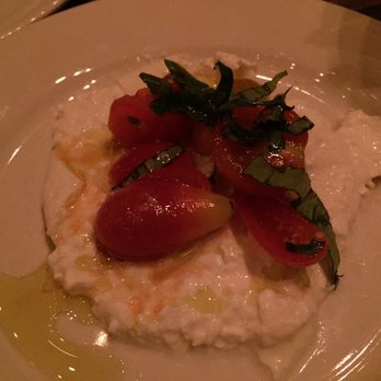 Ainslie - BURRATA - Beer Gardens Near Me - Brooklyn, New York