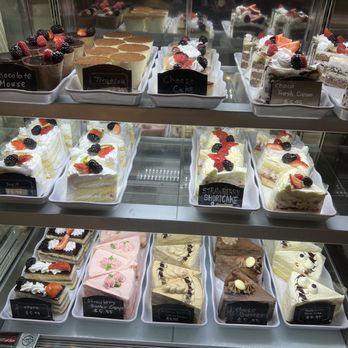 Shilla Bakery & Cafe - Tysons Corner - Desserts Near Me - McLean, Virginia Shilla Bakery & Cafe - Tysons Corner - Desserts Near Me - McLean, Virginia