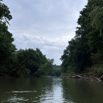 Red River Canoe - Rafting/Kayaking Near Me - Adams, Tennessee Red River Canoe - Rafting/Kayaking Near Me - Adams, Tennessee