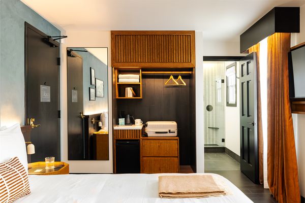 Hotel Albatross by null