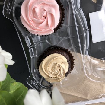 Flavor Cupcakery - Vegan cupcakes brought out from refrigerator - Custom Cakes Near Me - Bel Air, Maryland