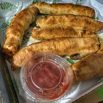 DoubleDave's Pizzaworks - Peproni rolls - Pizza Near Me - Hutto, Texas DoubleDave's Pizzaworks - Peproni rolls - Pizza Near Me - Hutto, Texas