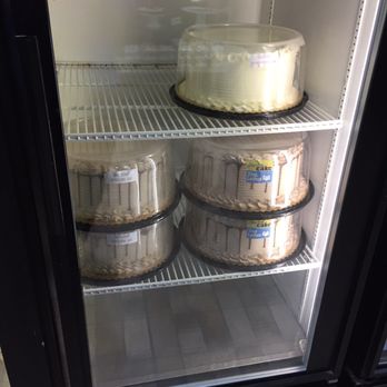 Claudia's Cakes - Cupcakes Near Me - Hurst, Texas