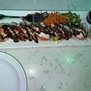 Armando's Restaurant + Bar - Uno de los sushis más frescos y sabrosos - Seafood Near Me - San Jose, California