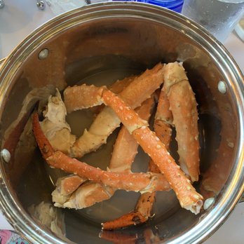 River Crab - 1 lb king crab legs - Breakfast & Brunch Near Me - St Clair, Michigan