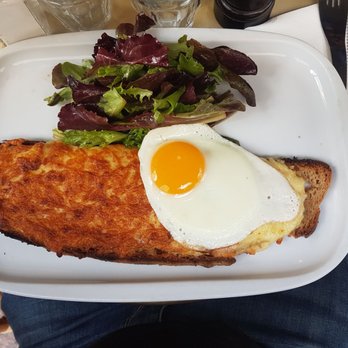 Le Petit Cler - Croque monsieur - Bistros Near Me - Paris, 75