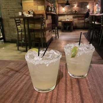 Melzingah Tap House - Classic margaritas - Beer Bar Near Me - Beacon, New York Melzingah Tap House - Classic margaritas - Beer Bar Near Me - Beacon, New York