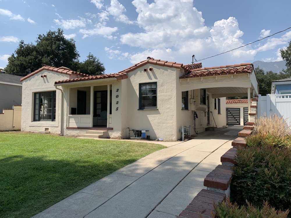 Slide of NRG Roofing