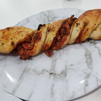 Pascal & Cathy Bakery - Pizza roll - Bakeries Near Me - Pompano Beach, Florida