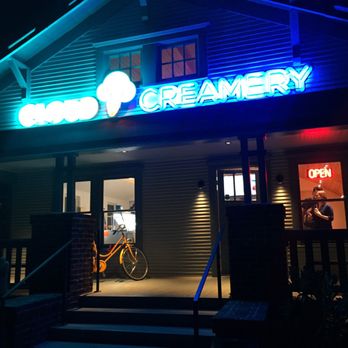 Cloud 10 Creamery - Store Front - Desserts Near Me - Houston, Texas Cloud 10 Creamery - Store Front - Desserts Near Me - Houston, Texas