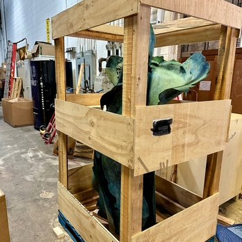 Get Moving USA - We offer custom crating - Movers Near Me - Yaphank, New York