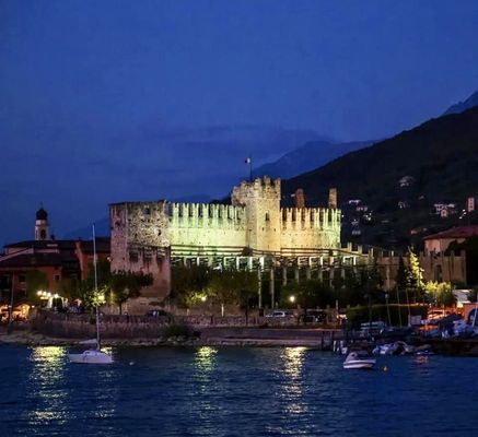 Castello Scaligero by null