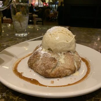 Maggiano's - Warm Apple Crostada - Italian Near Me - Friendswood, Texas