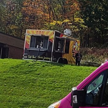Chick Wings and Things - a food truck on a hill - Chicken Wings Near Me - Rockaway, New Jersey