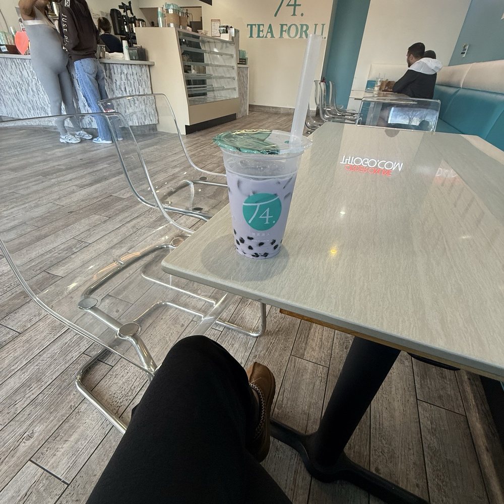 Indoor seating only Indoor seating only
