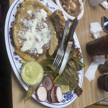 Restaurant Acapulco 3 - Huarache plate with added chicken - Mexican Near Me - Santa Ana, California